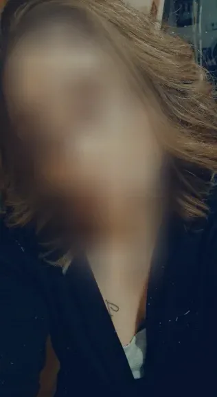 Alena, 29