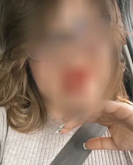 Alexandra, 38