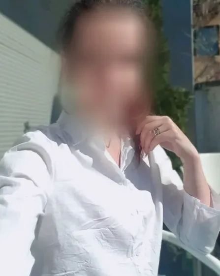 Aylin, 32