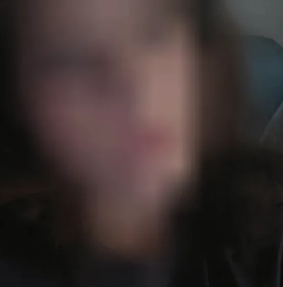 Clara, 21