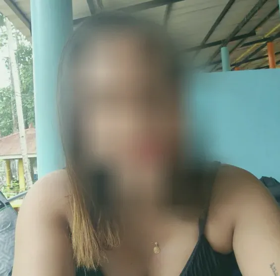 Emma, 34