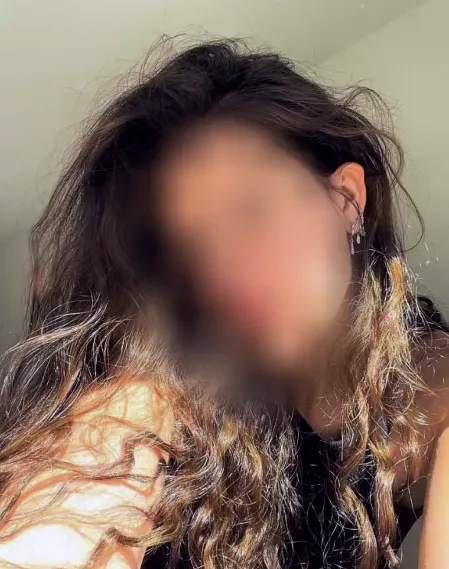Fabienne, 19