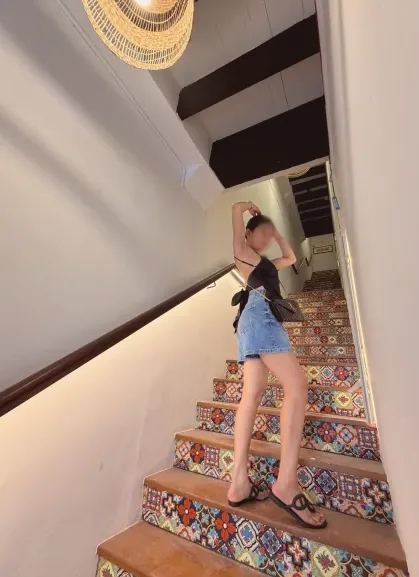 Fabienne, 30