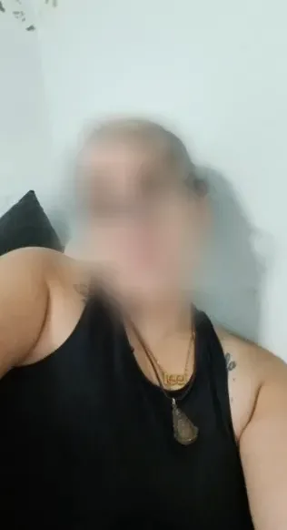 Lena, 35