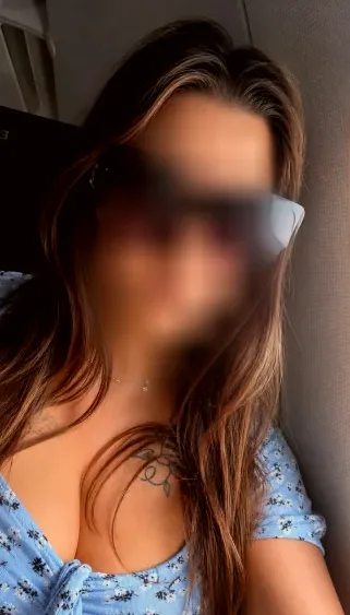 Paula, 34